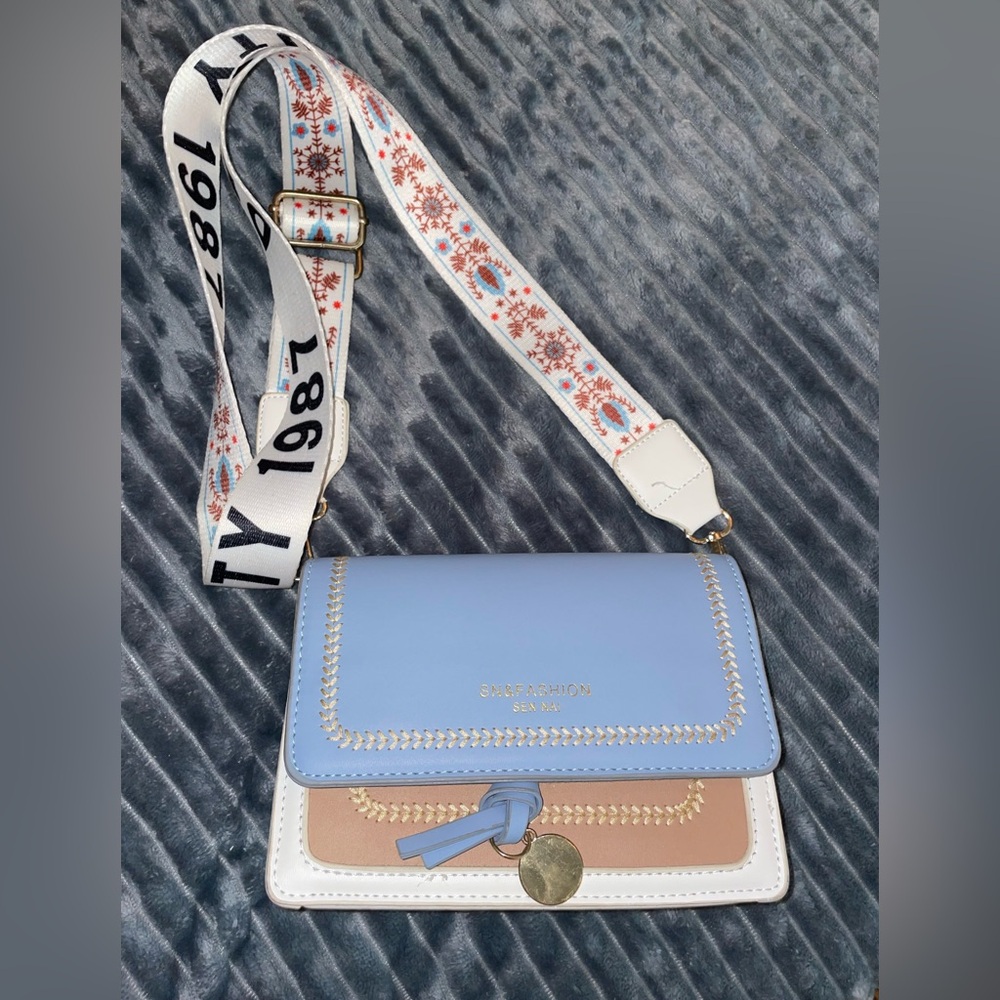 *BOGO*NEW- Handbag!